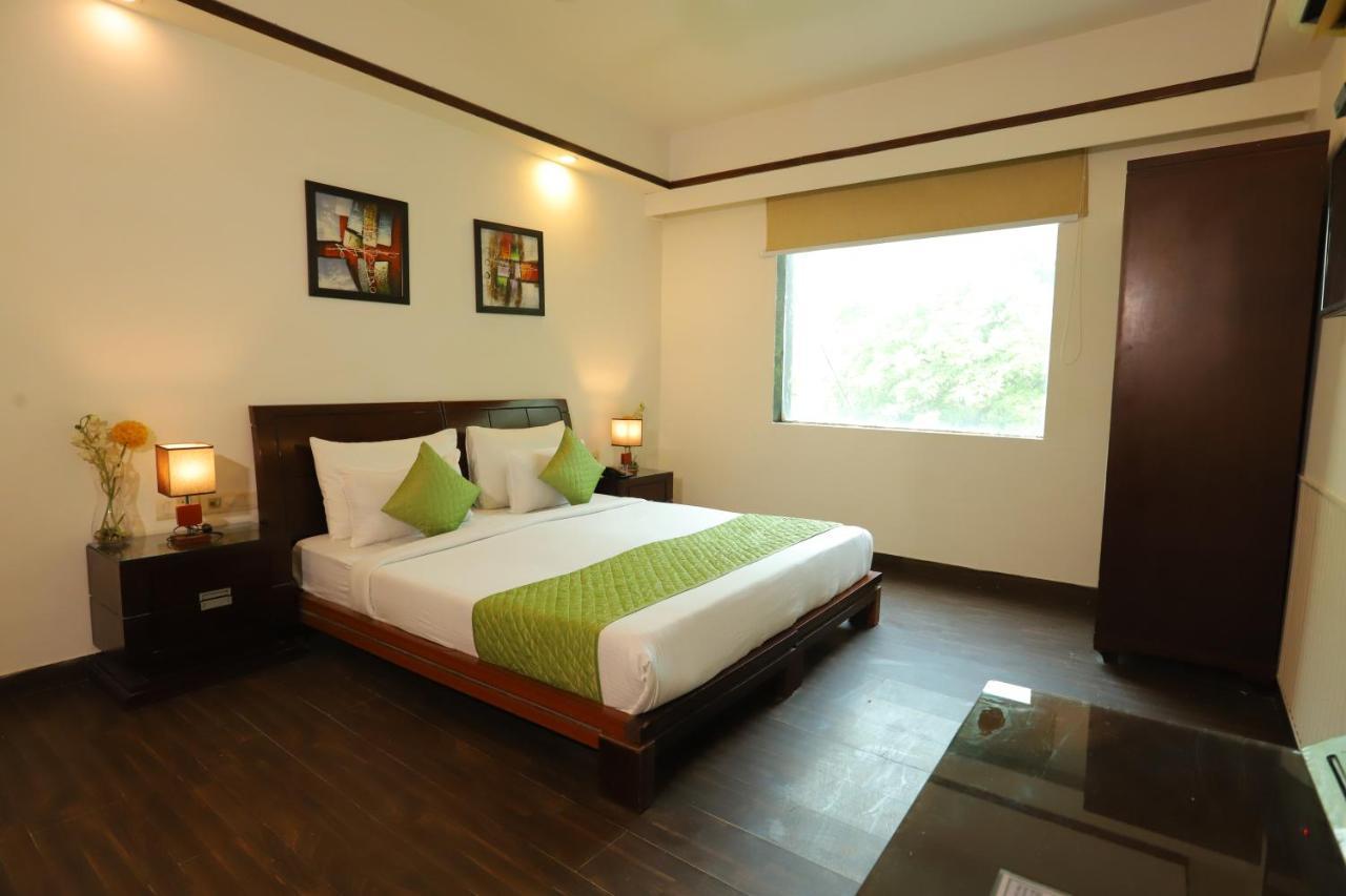 The Picasso Residency - Naraina New Delhi Hotel Ngoại thất bức ảnh
