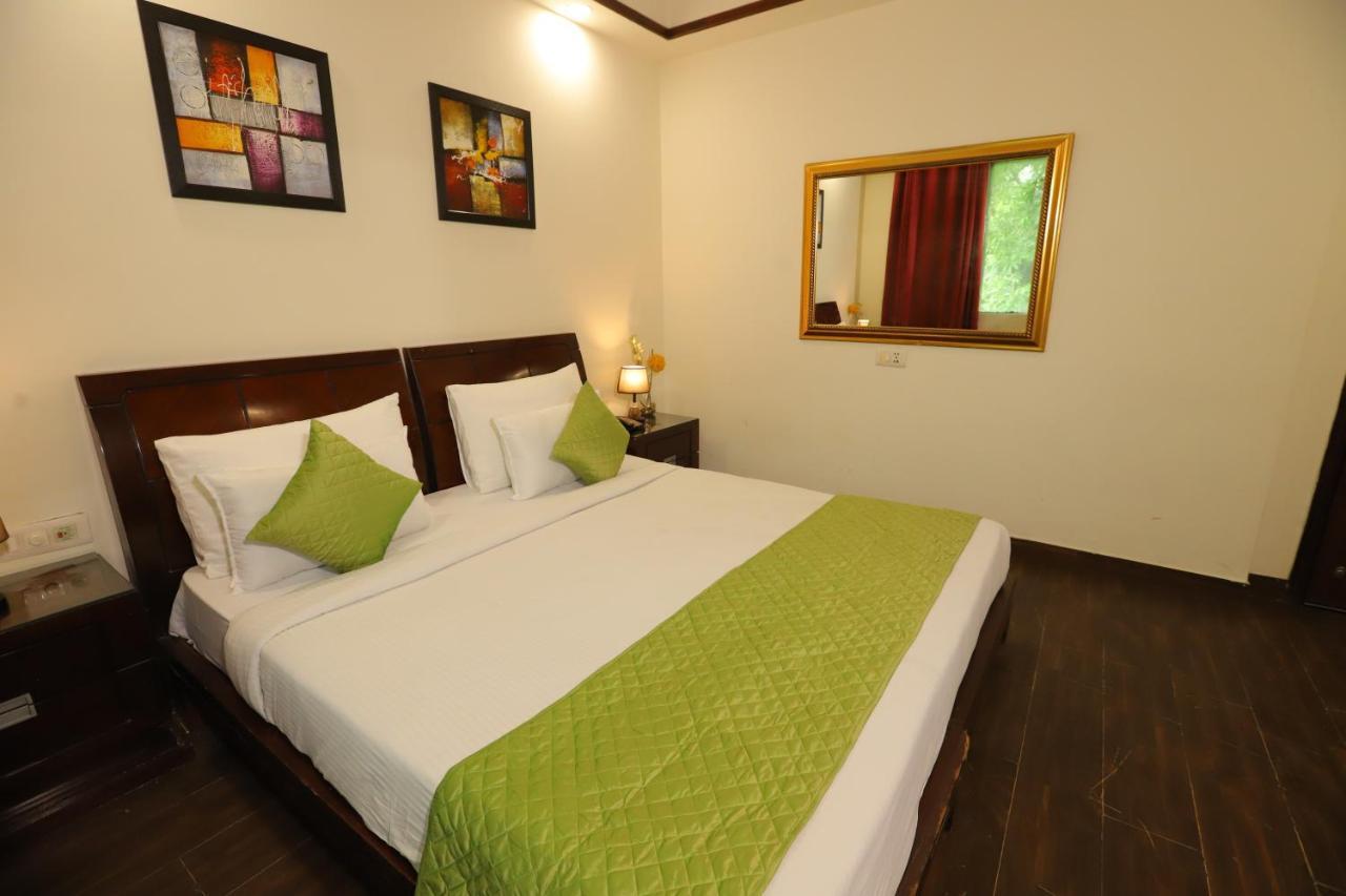 The Picasso Residency - Naraina New Delhi Hotel Ngoại thất bức ảnh