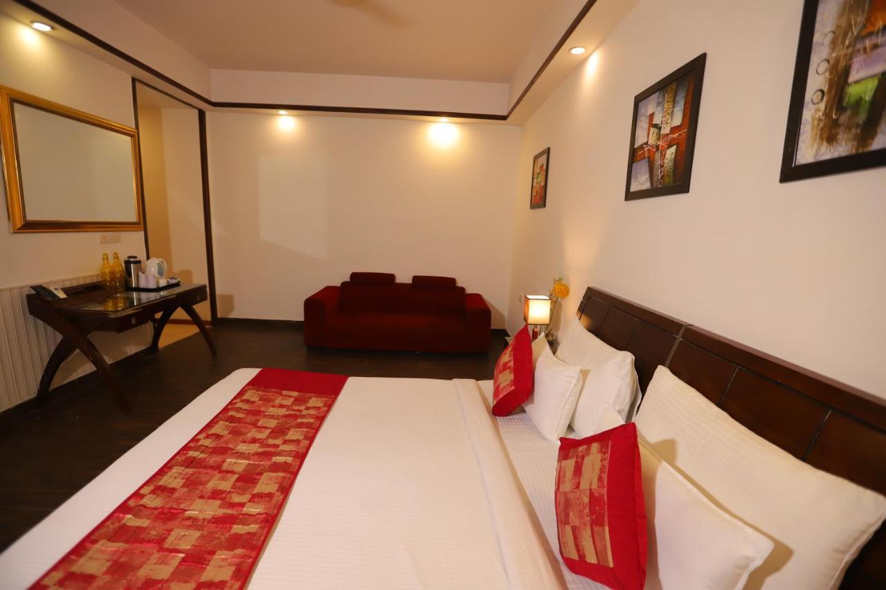 The Picasso Residency - Naraina New Delhi Hotel Ngoại thất bức ảnh