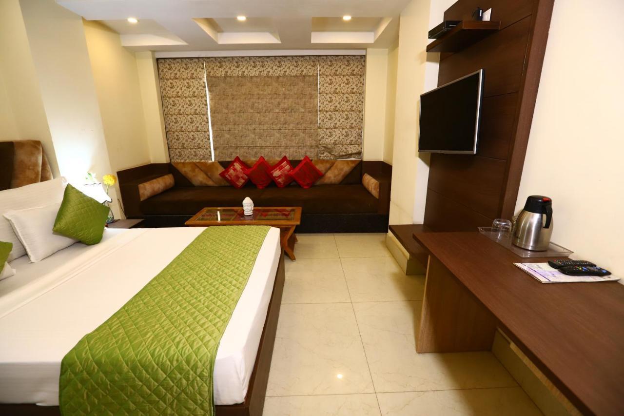The Picasso Residency - Naraina New Delhi Hotel Ngoại thất bức ảnh