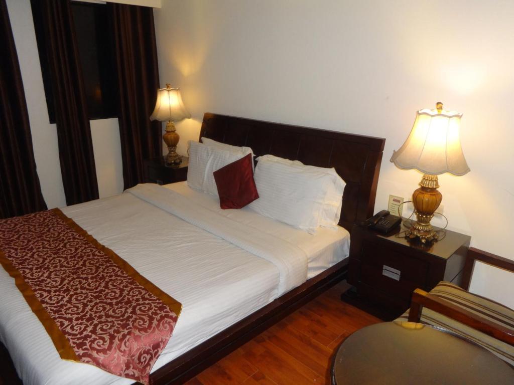 The Picasso Residency - Naraina New Delhi Hotel Ngoại thất bức ảnh