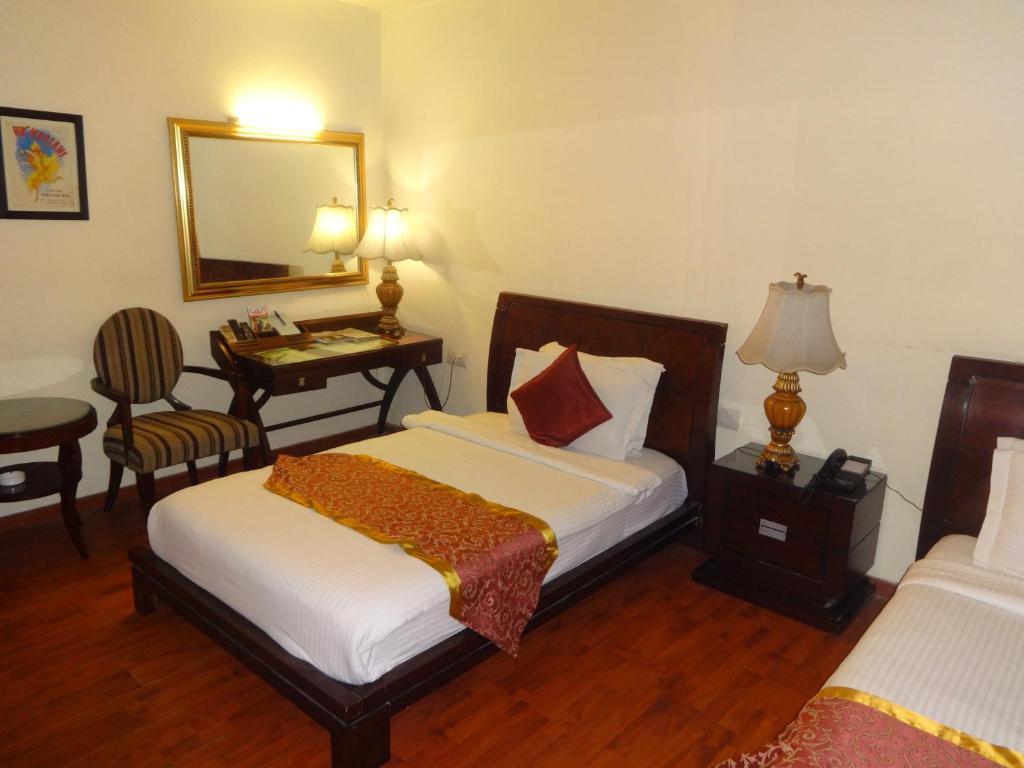 The Picasso Residency - Naraina New Delhi Hotel Ngoại thất bức ảnh