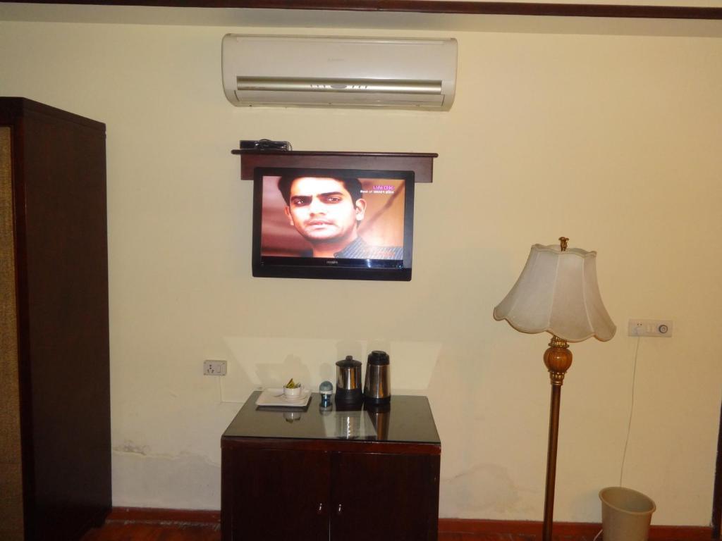 The Picasso Residency - Naraina New Delhi Hotel Ngoại thất bức ảnh